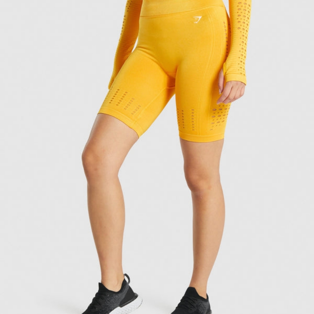 GymShark Glow Long Sleeve Seamless Crop Top and Compression Shorts 2 Lot  Set - Picture 3 of 3